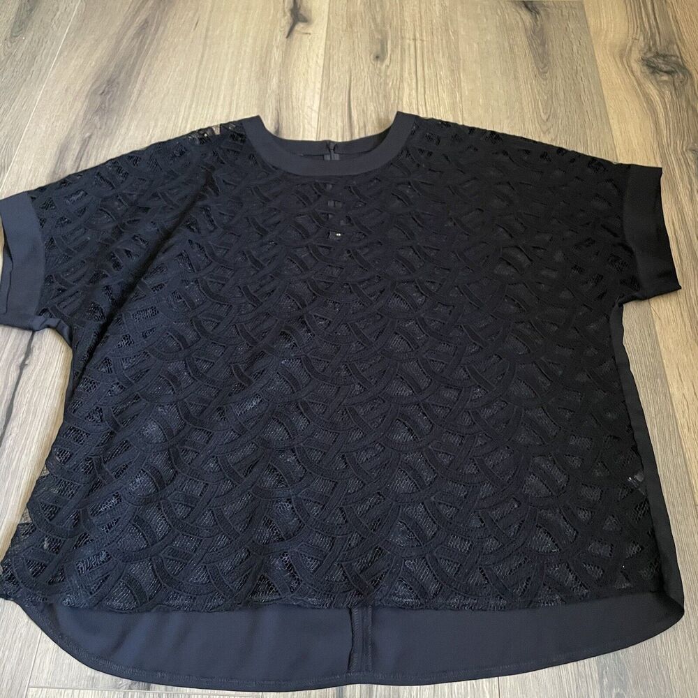 Ming Wang Medium Black Eyelet Lace Chiffon Back Lined Short Sleeve Boxy Blouse